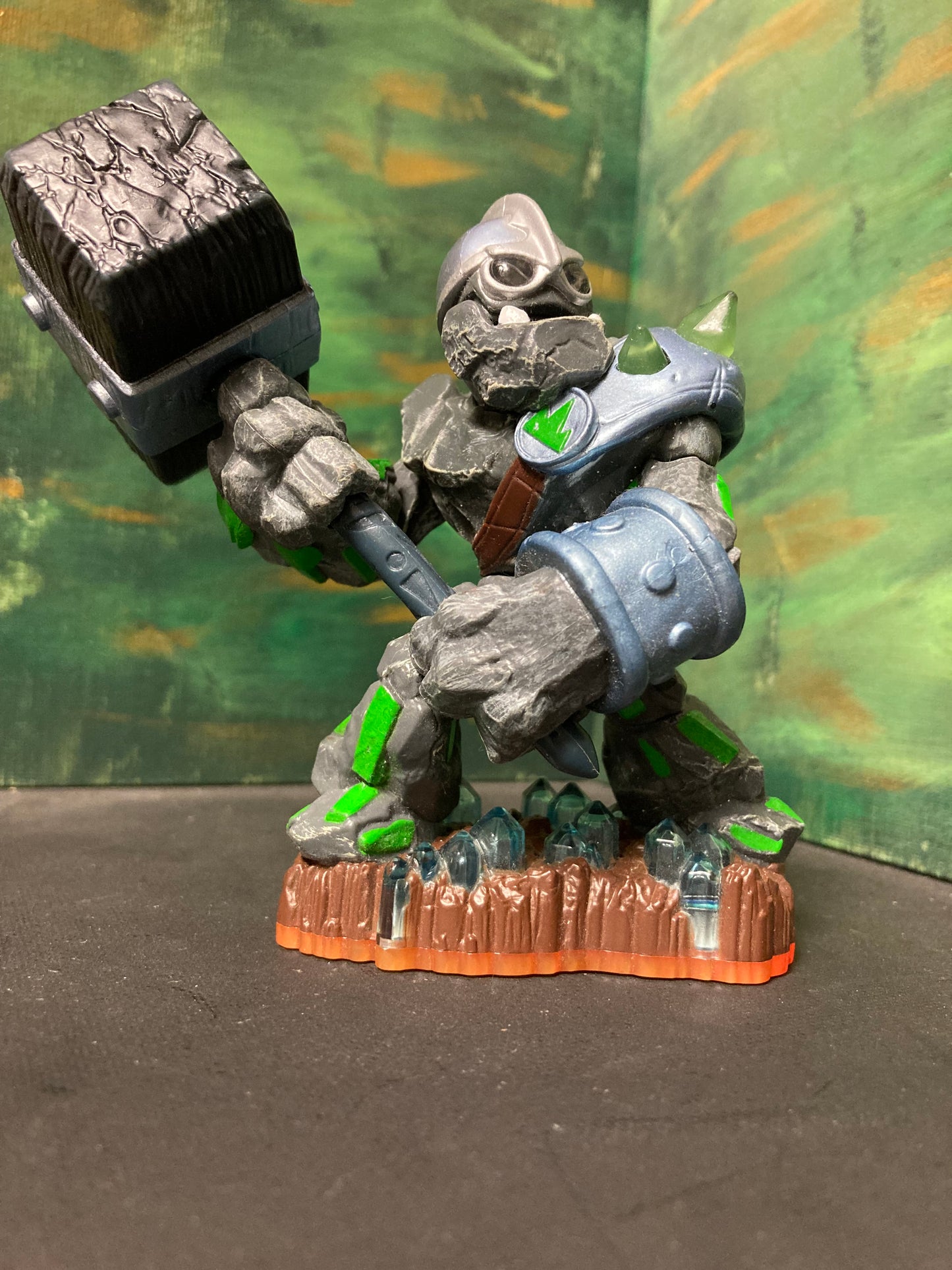 Crusher Skylander