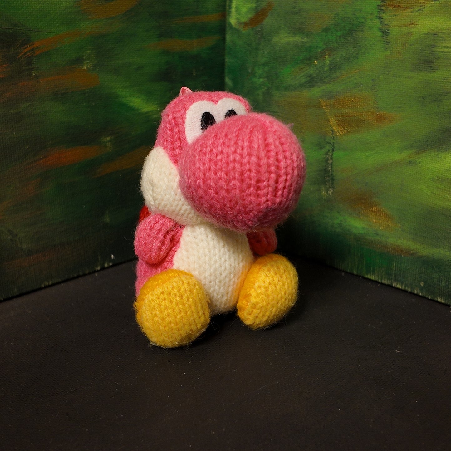 Yarn Yoshi (Pink) amiibo
