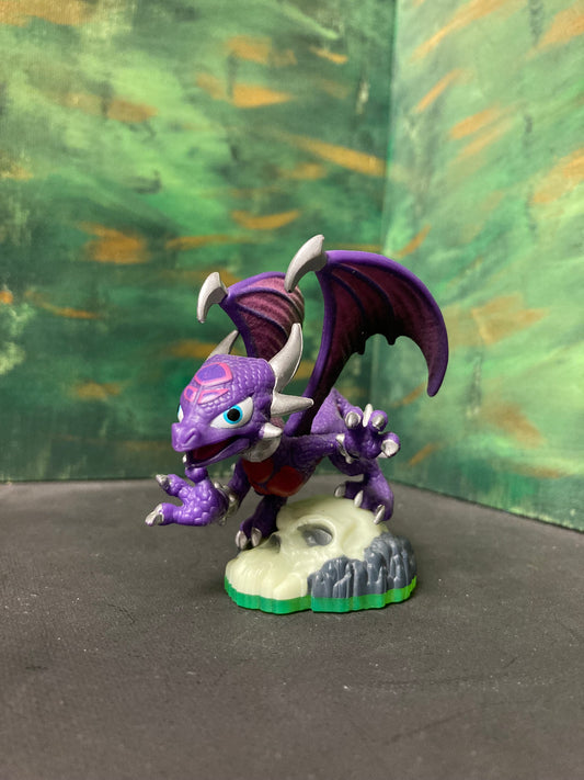 Cynder Skylander